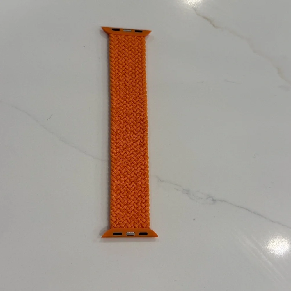 NWT Elastic Braided Apple Watch Band Series 8/7/6/5/4/3/SE for 38/40/41mm case